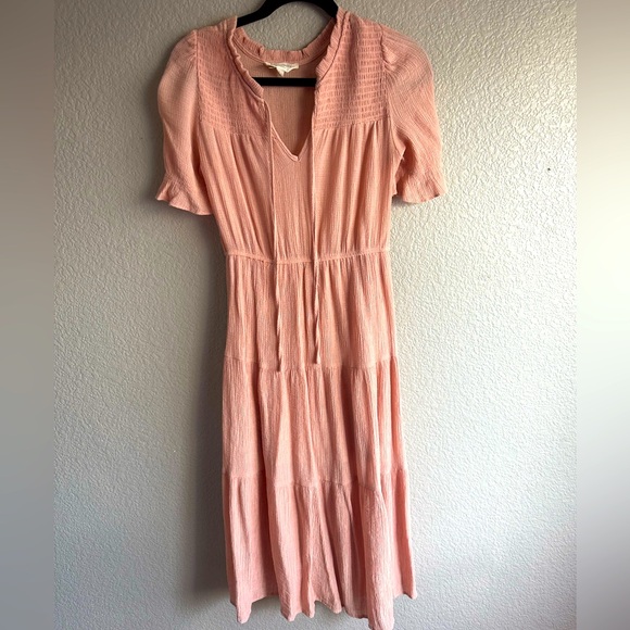 Anthropologie Sweet Wanderer Blush Pink Smocked Bodice Tiered Midi Dress Size S - Picture 1 of 8
